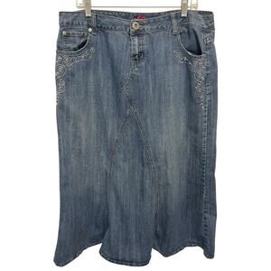 Size 16W Mwah Jeans Denim Skirt Midi Y2K Embellished Pockets